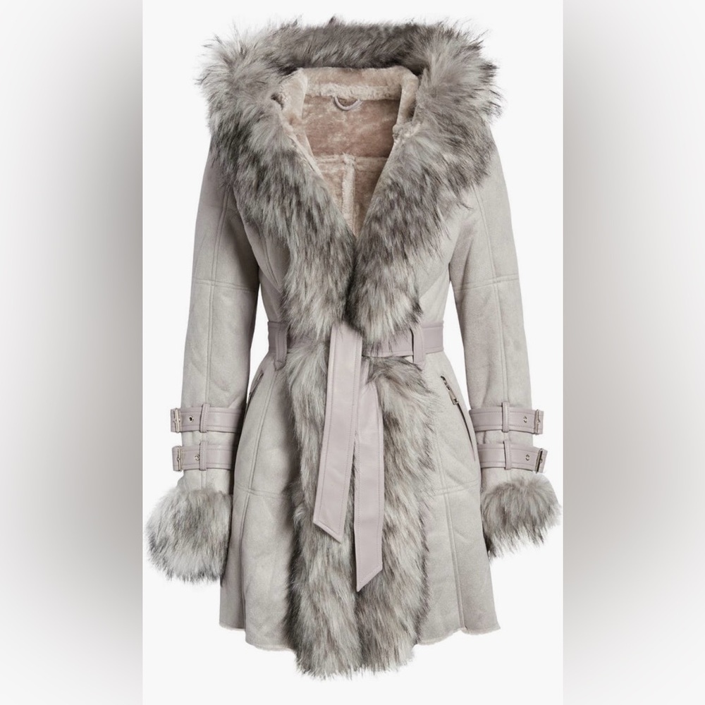 ❄️NWT❄️ Azalea Wang Belted Trench Coat with Faux Fur Trim, Size M, Grey